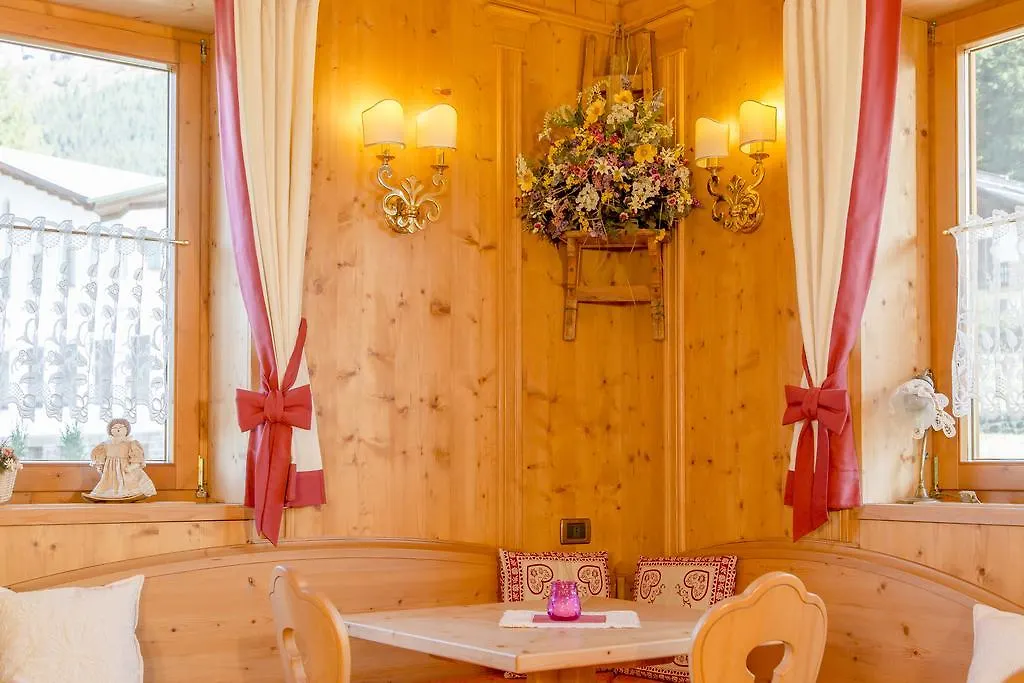 Hotel Garni La Stua Selva di Cadore 3*,